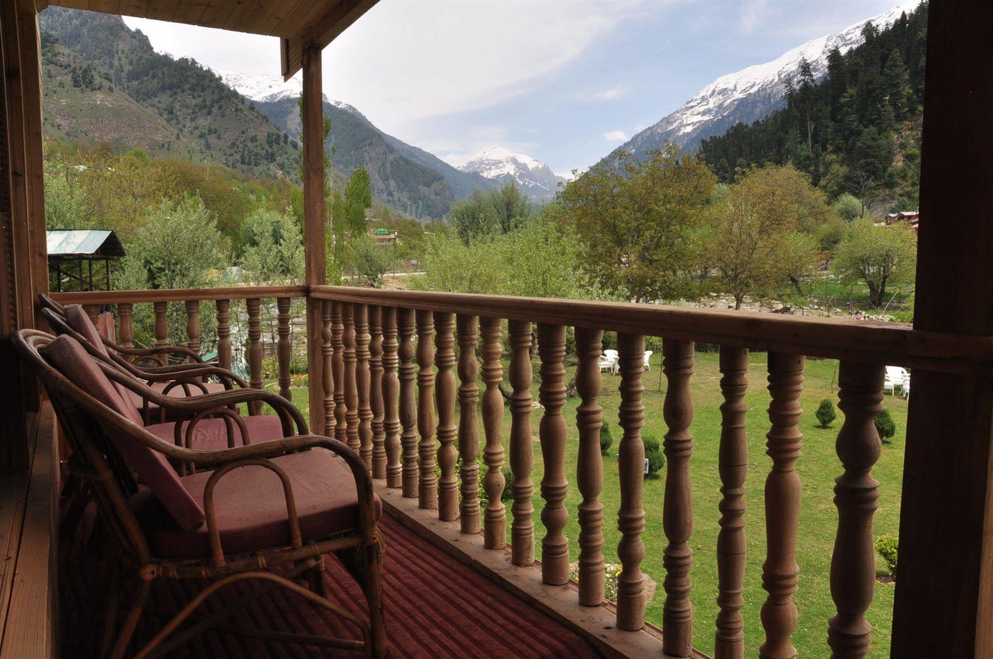 Hotel Himalaya House Pahalgām Zewnętrze zdjęcie
