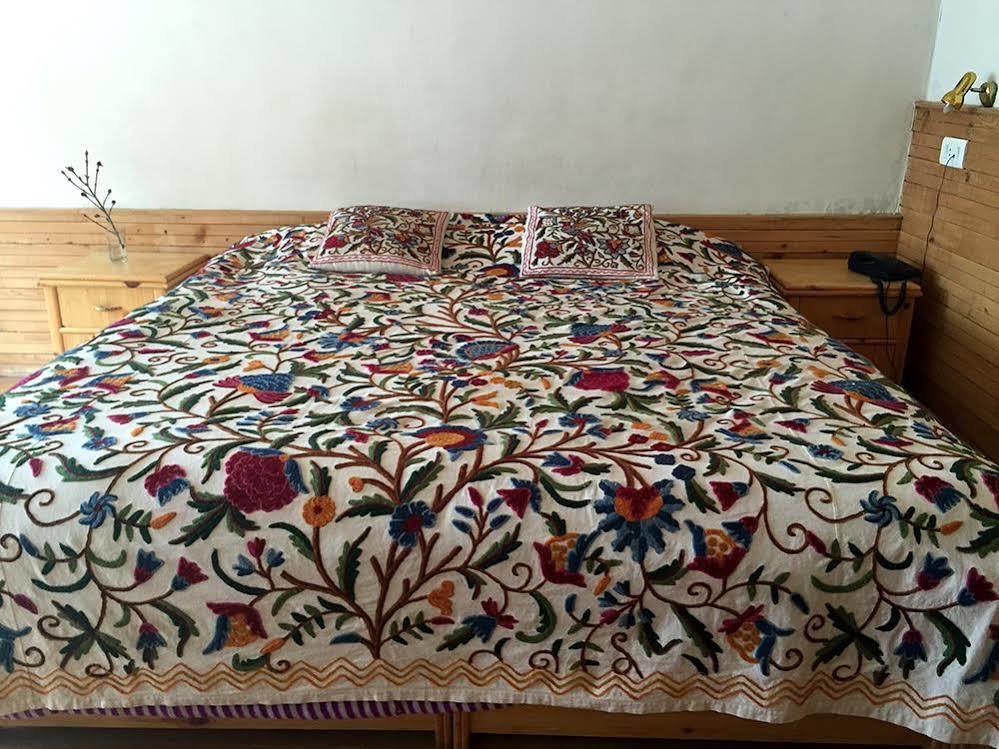 Hotel Himalaya House Pahalgām Zewnętrze zdjęcie